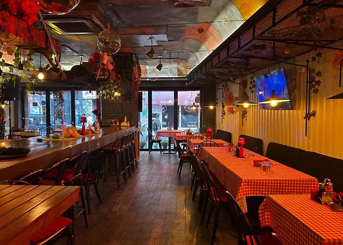 Old Town Boutique Готель