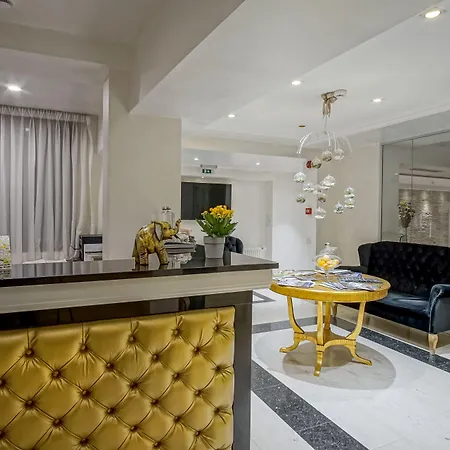 Old Town Boutique Hotel