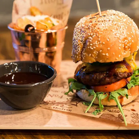 Old Town Boutique 4*