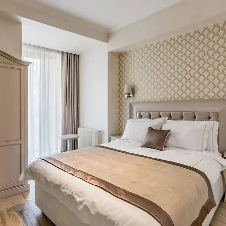 Old Town Boutique 호텔 4*