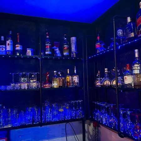 Old Town Boutique 부쿠레슈티