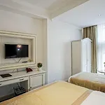 Old Town Boutique 4*