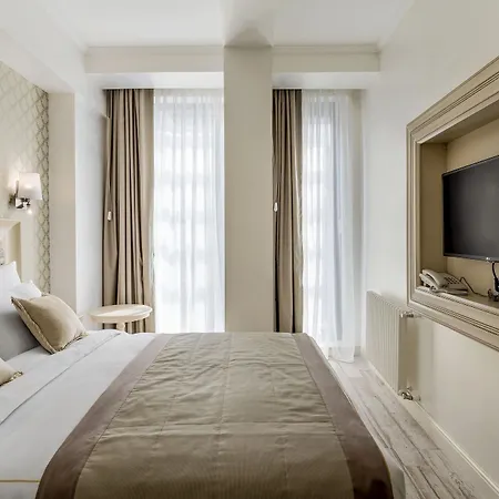 Old Town Boutique Hotel
