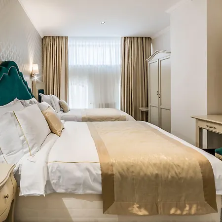 Old Town Boutique Hotell 4*