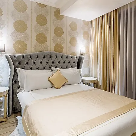 Old Town Boutique Hotel