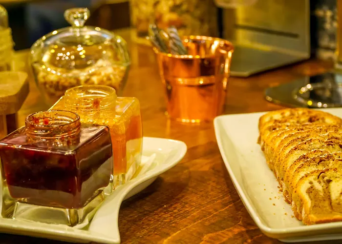 Old Town Boutique فندق 4*