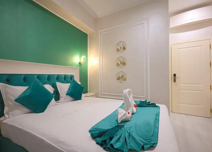 فندق Old Town Boutique 4*